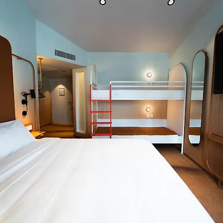 Are Hotel 4*